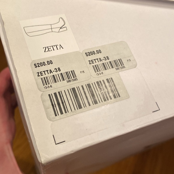 Stunning leather Aldo boots - Picture 6 of 7